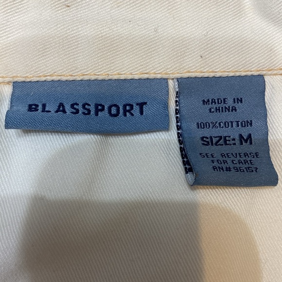 Blassport Sequence white wash jean jacket. Medium - Picture 5 of 12